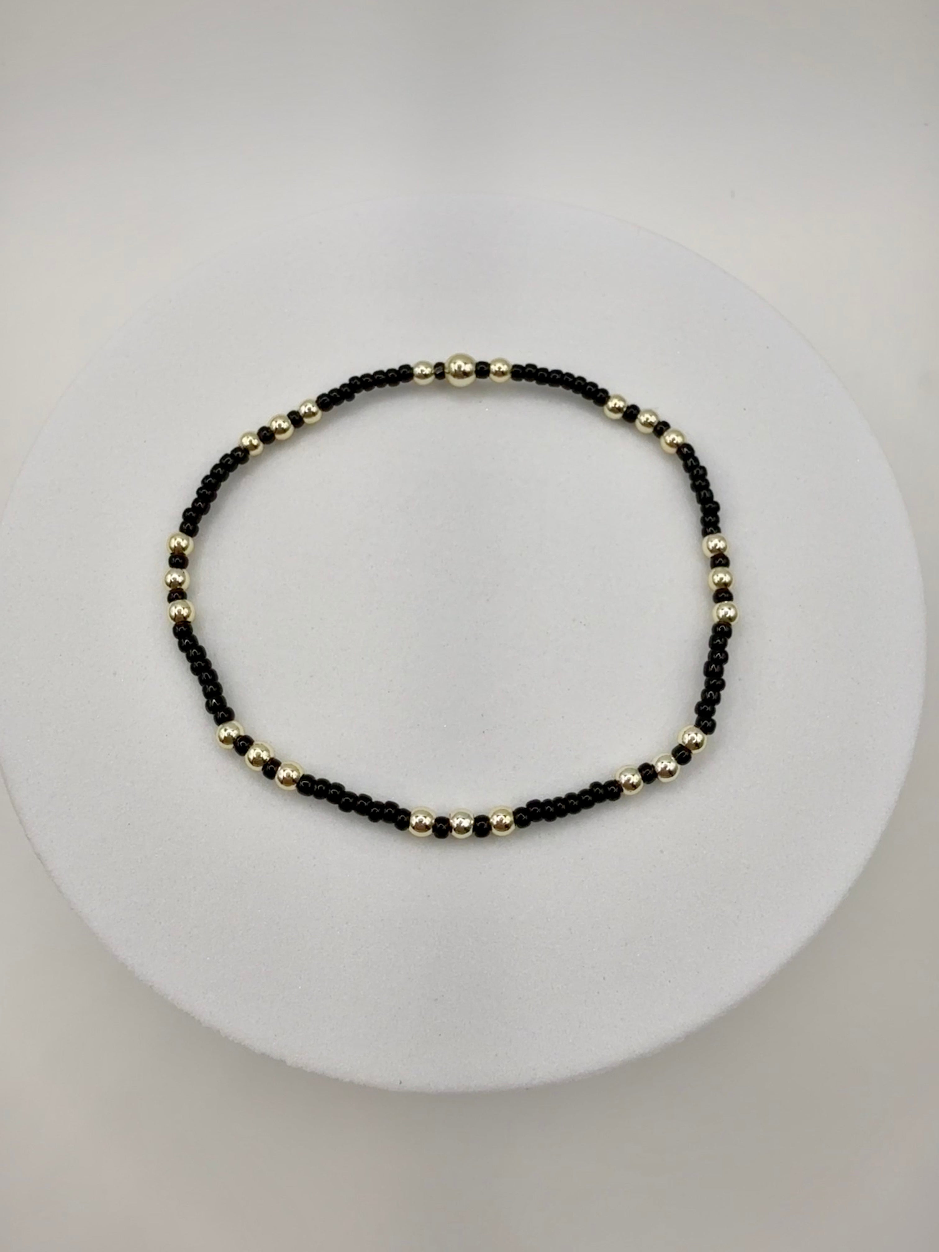 The Dhalia Bracelet in Black